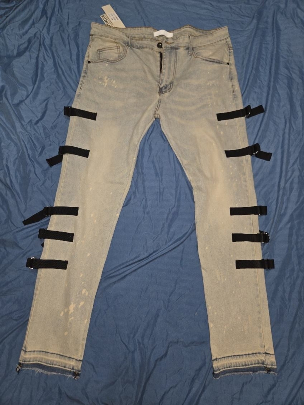 Slim Straight Light Blue Men’s Jeans with Black Strap Details